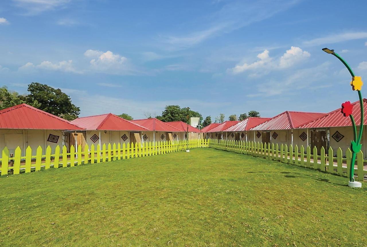 Praveg Tent City Narmada, Statue Of Unity Kevadia Ngoại thất bức ảnh