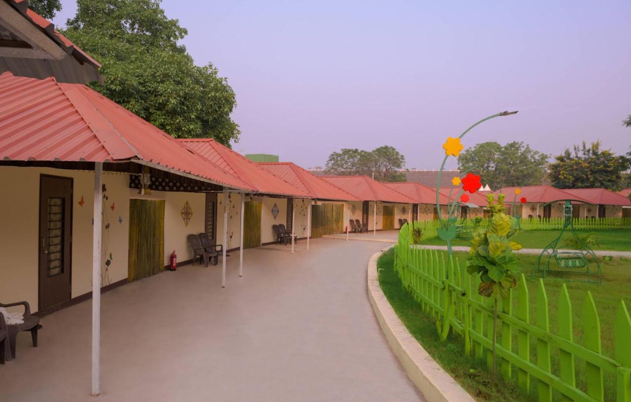 Praveg Tent City Narmada, Statue Of Unity Kevadia Ngoại thất bức ảnh